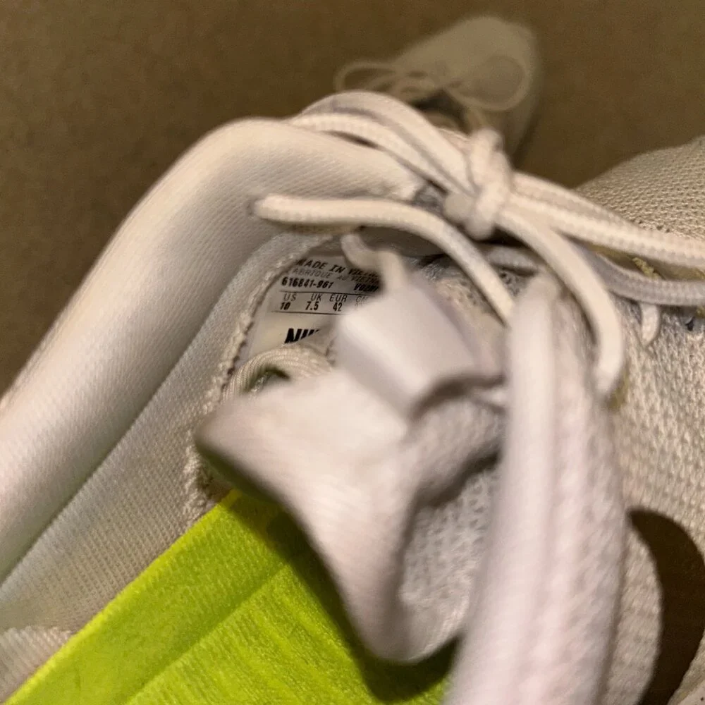 Nike ID Roshe Run Ones - Picture 5 of 6